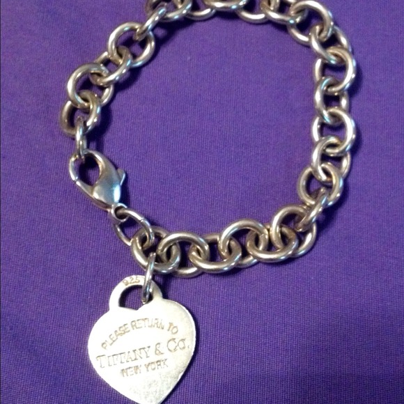 **sold Authentic Tiffany and Co charm bracelet!**