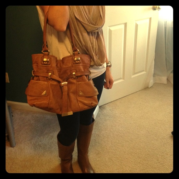 B. Makowsky Handbag