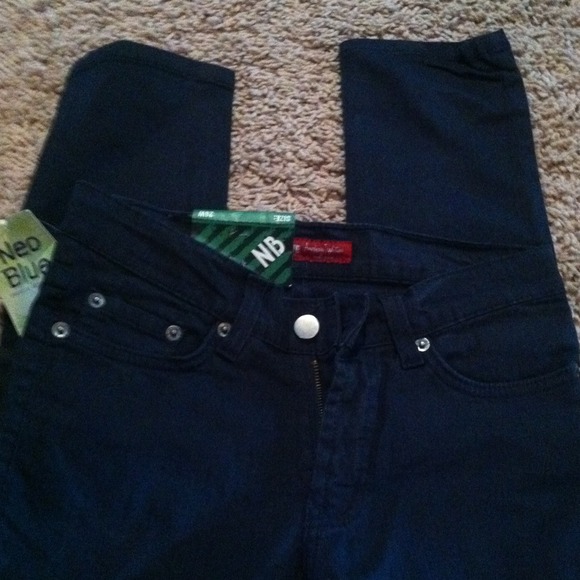 Sold - Picture 3 of 3