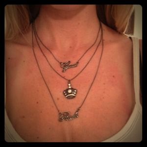 Guess necklace w/matching earrings