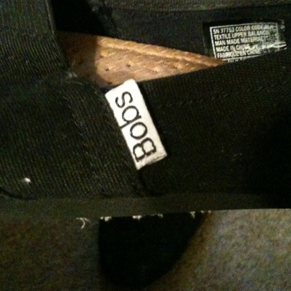 SOLDBob's - Picture 3 of 3