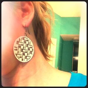 REDUCED Urban outfitters earrings