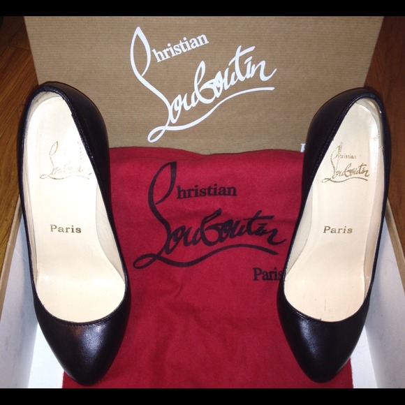 ❌🚫SOLD🚫❌Christian Louboutin Declic 120mm Size 6