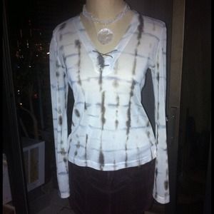 A beautiful must have Kenneth Cole.