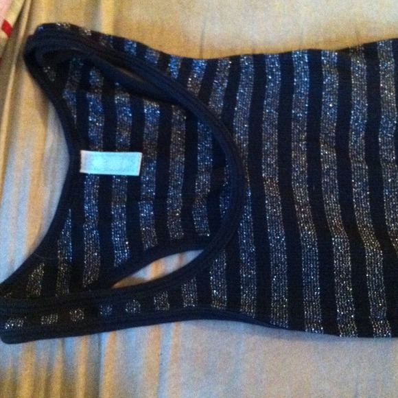 Old Navy perfect fit tank