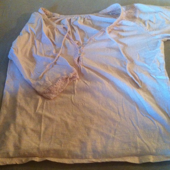 Light pink lace accent top