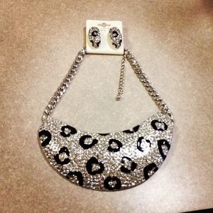 Chain and earring set