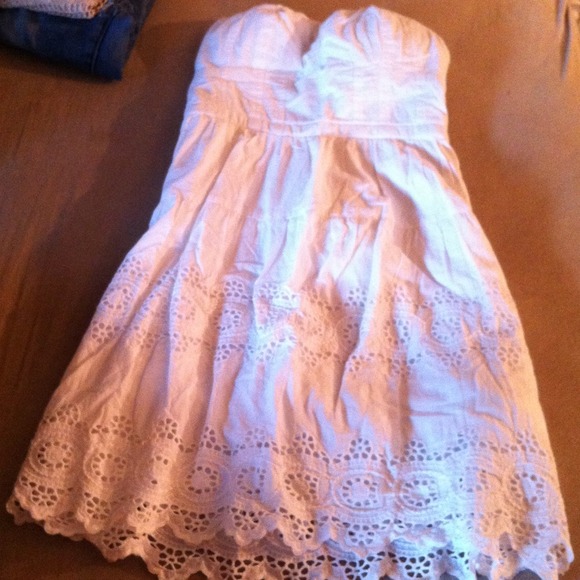 Detailed American Eagle dress
