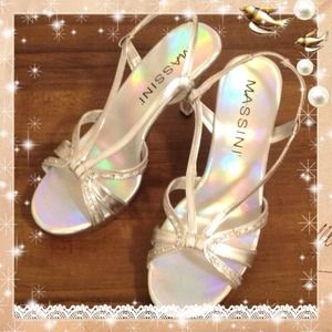 🌼$REDUCED$🌼 Adorable heels🌼