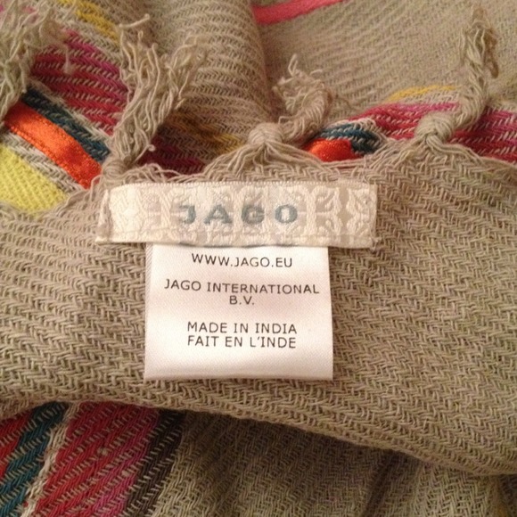 SOLD *Free people Jago wrap with fringe. - Picture 2 of 3