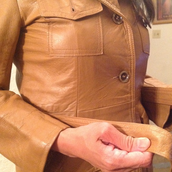 1970 leather mini trench - Picture 4 of 4