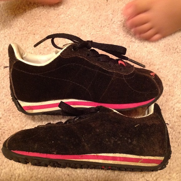 Two pair shoes - Picture 4 of 4