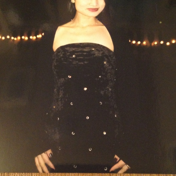 An express long sleeve Shrug - Picture 3 of 3