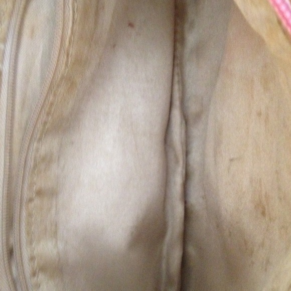 Two guess bags for both price reduced reserved - Picture 4 of 4