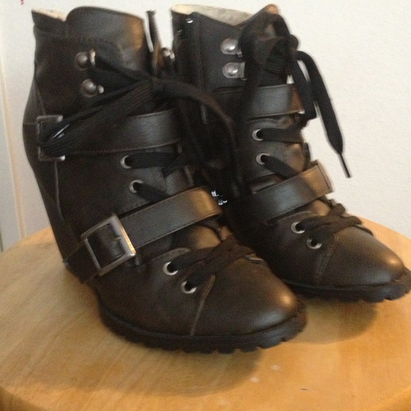 Reserved! Candies highheel zip tie army greenboots