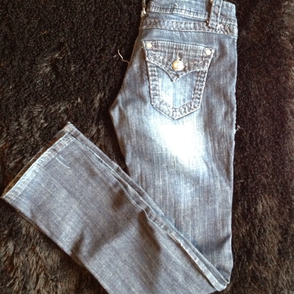"Zipper" denim.