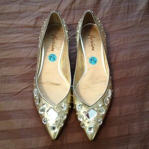 Marciano  size 7.5 flats! Super cute!
