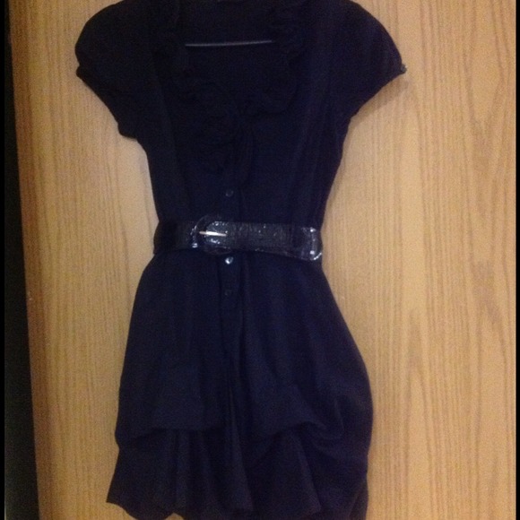 💢SOLD Bundled for arcy6💢 Cute black dress