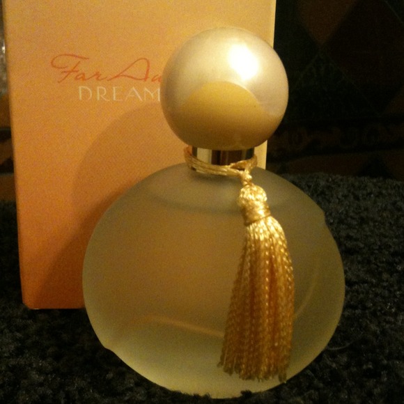 💰SOLD💰Far Away Dreams eau de parfum