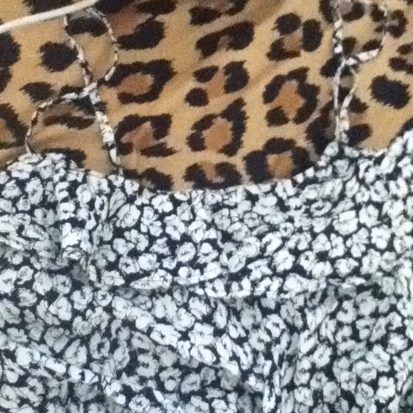 Cute flowerly long romper rarely worn