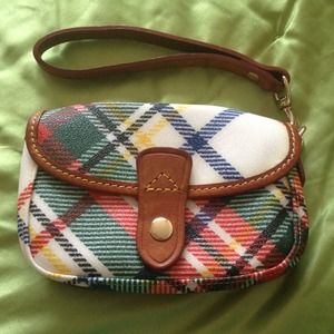 New condition Dooney & Bourke wristlet