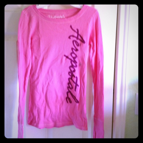 Pink Flannel Aero shirt with a TAG!