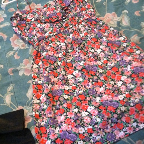 Ruffled Spahgetti strap floral dress
