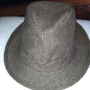 Pierre Cardin hat