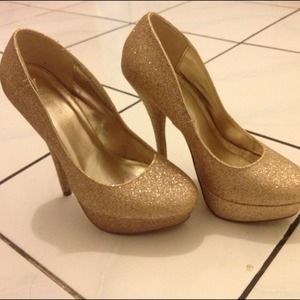 Gold glitter Forever 21 heels