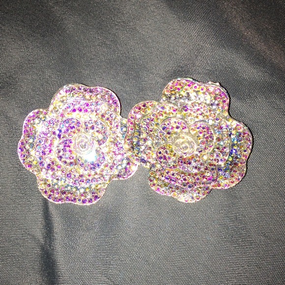 Sparkle flower earrings.  SOLD!