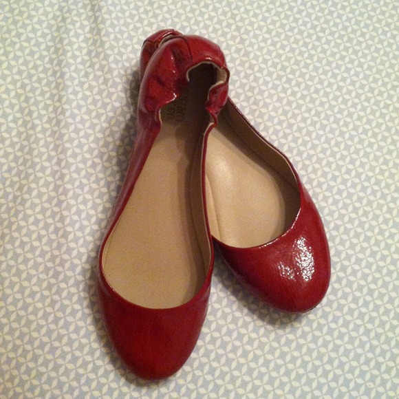 Mossimo Flats Ruby Red Faux Patent Leather, sz 7.5
