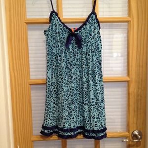 ❌❌SOLD❌❌ Animal print chemise.