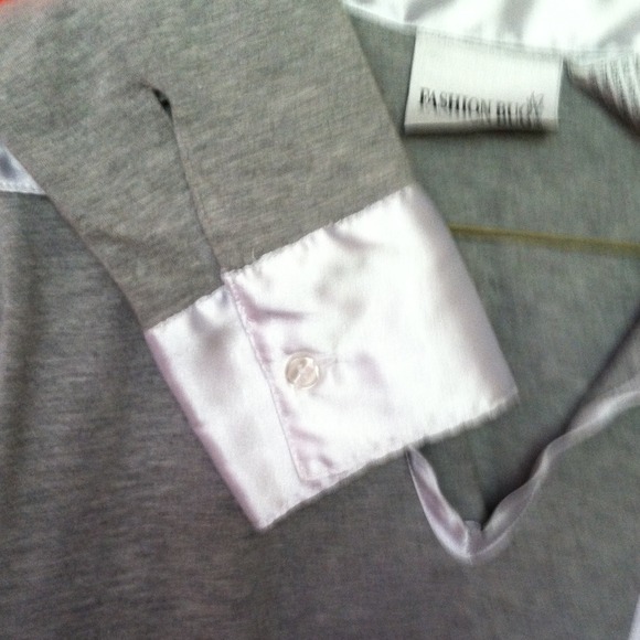 Top - Picture 2 of 2