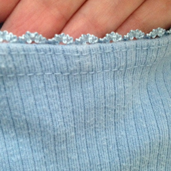 Blue short sleeve. - Picture 2 of 3