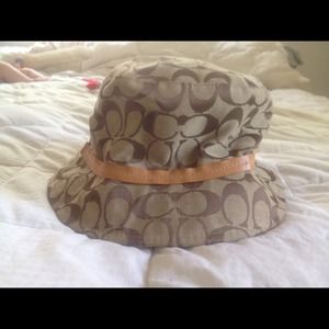 Coach Bucket hat