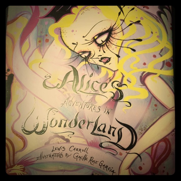Alice in wonderland book