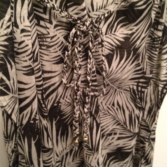 X SOLD X H&M swim cover up - Picture 3 of 3