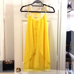 Dresses & Skirts - REDUCED! Flowy Yellow Dress Dresses & Skirts - REDUCED! Flowy Yellow Dress