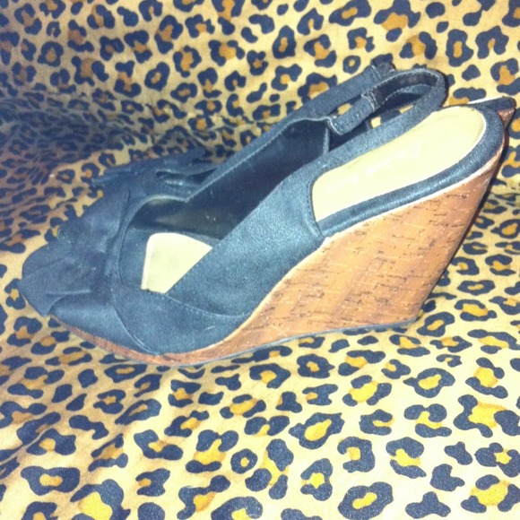 Not Available! - Picture 2 of 4