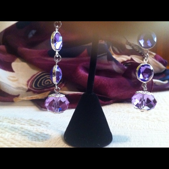 Dangle earings - Picture 3 of 3