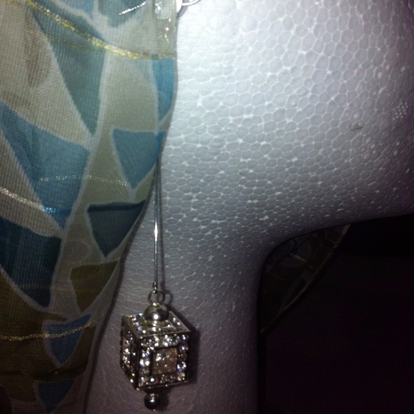 Dangle Bling - Picture 4 of 4