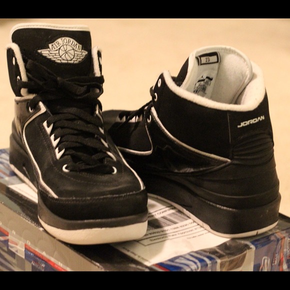 6.5y Jordan 2 Retro
