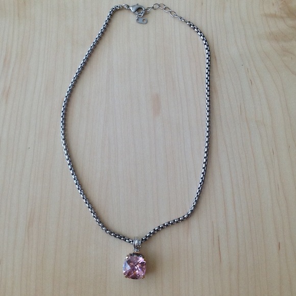 19inchsilverplatedpinkcrystalpendant