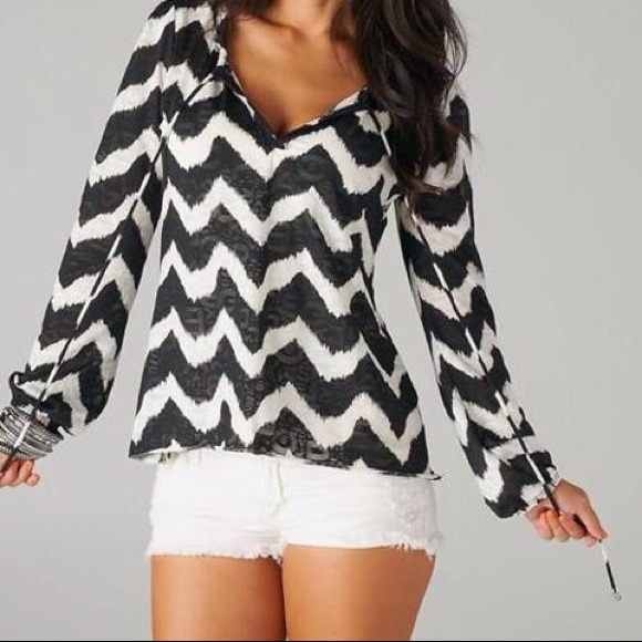 Sold Out Black and white zebra shirt