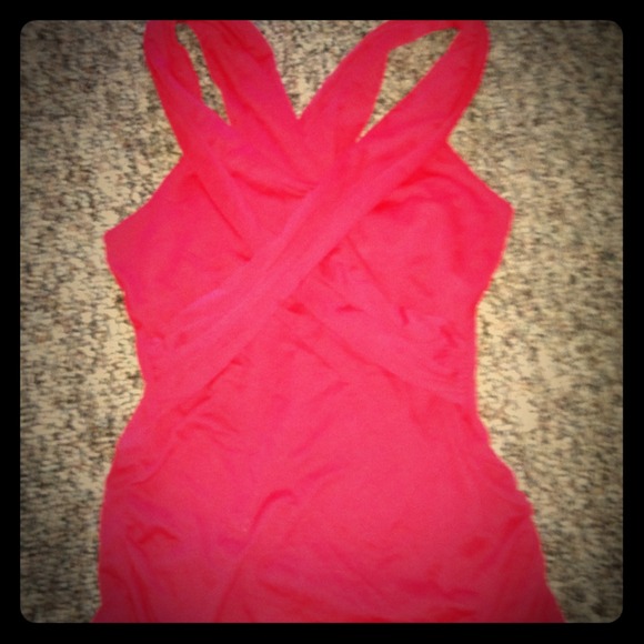 Red cris-cross front top