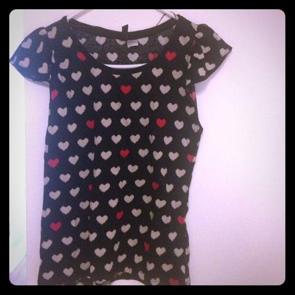 Cute H&M cotton top!