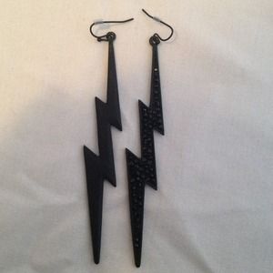 Black lightning earrings