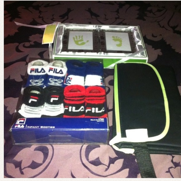 Accessories - Reserved@kimgriffin