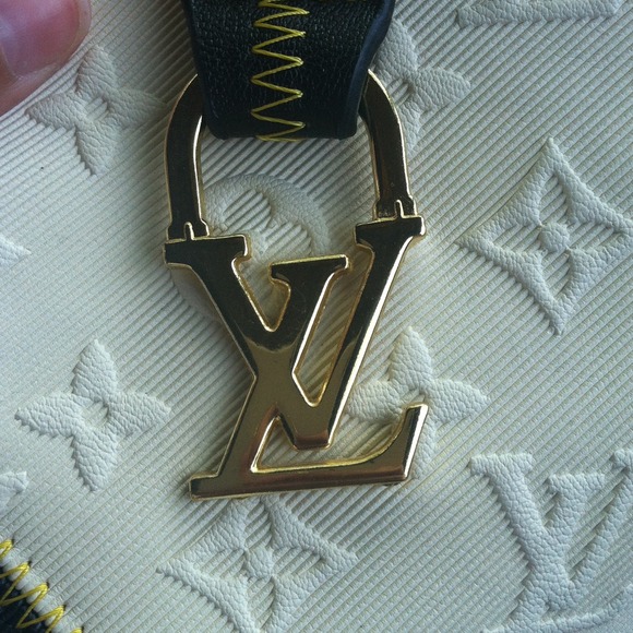 🆕LV Black and White bag