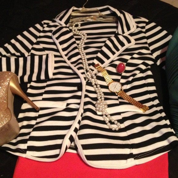 🔴SOLD🔴 - Picture 2 of 3